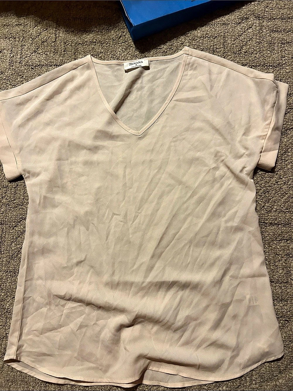 ZENIANA Short Sleeve V-Neck Top in Pink Size Small
